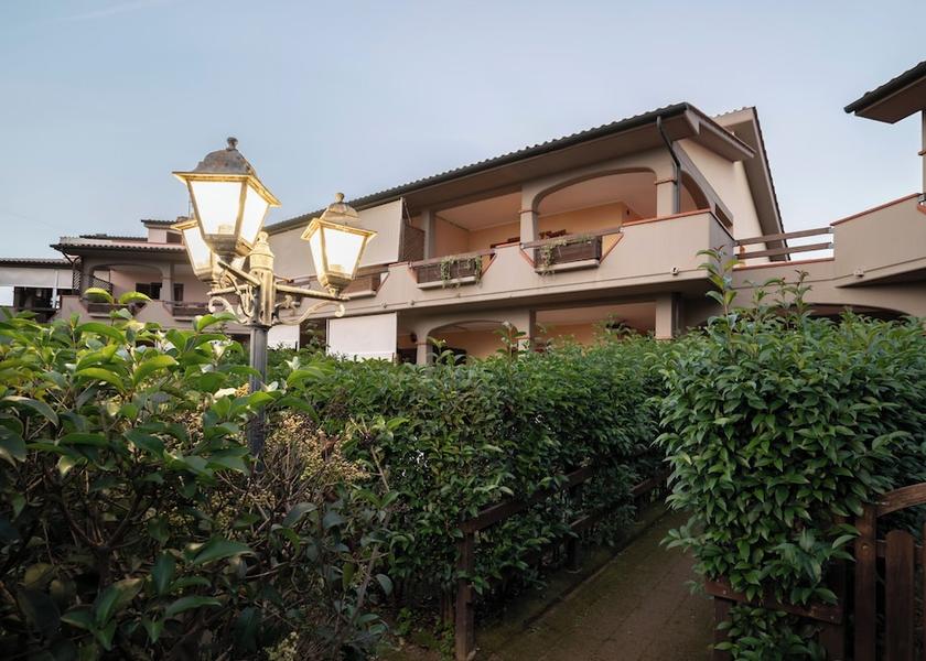 Tuscany Follonica Facade