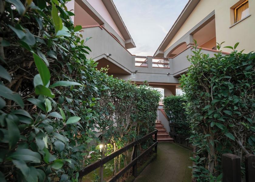 Tuscany Follonica Exterior Detail