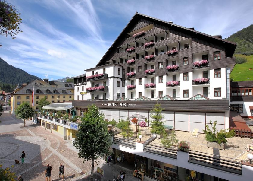 Tyrol Sankt Anton am Arlberg Facade