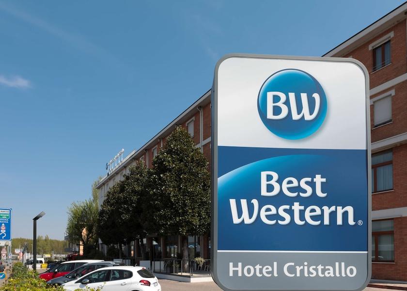 Lombardy Borgo Virgilio Exterior Detail