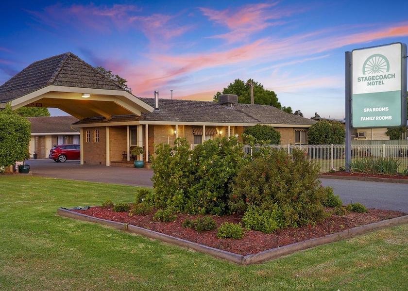 Victoria Wodonga Facade