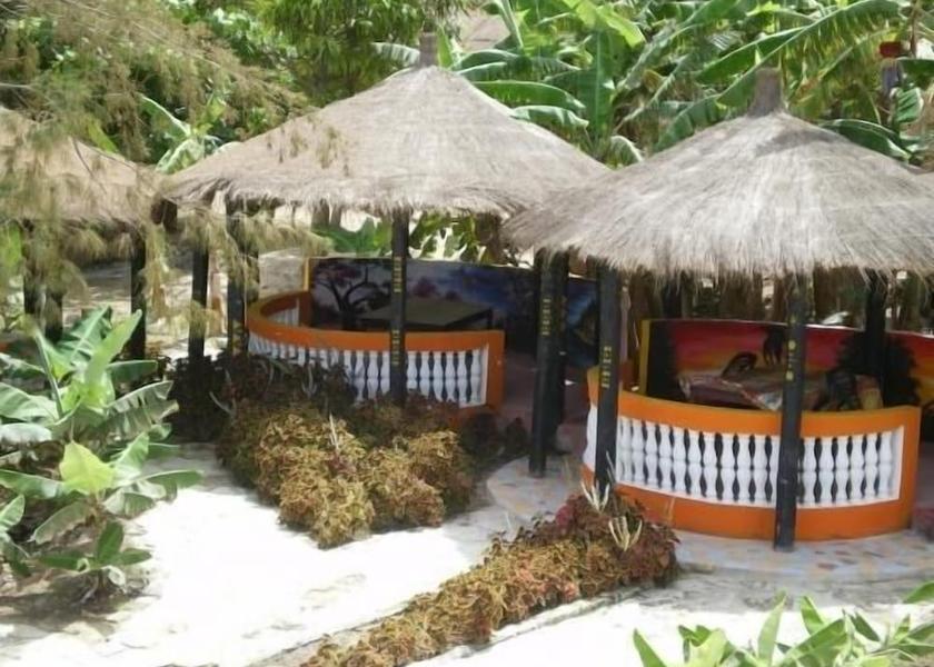  Niaga Property Grounds