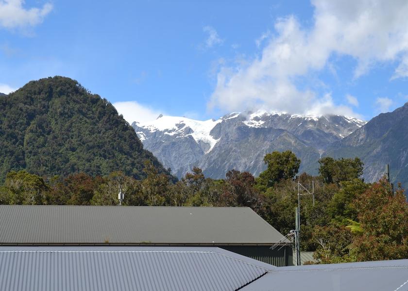 West Coast Franz Josef Glacier Exterior Detail