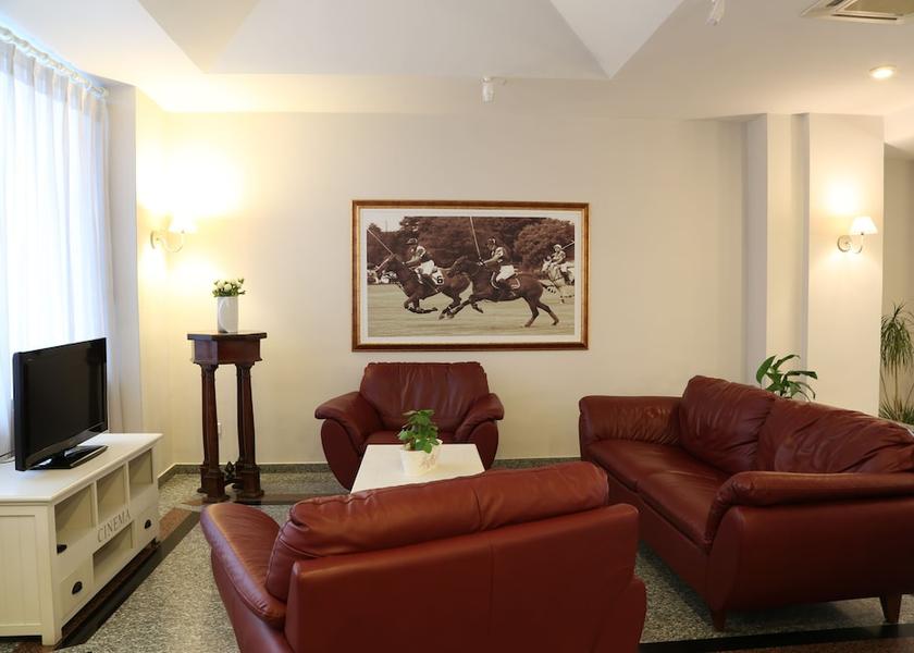 Campania Giugliano in Campania Lobby