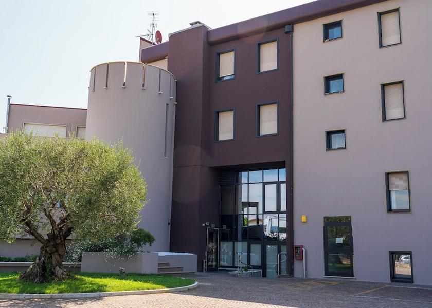 Veneto Nogarole Rocca Primary image