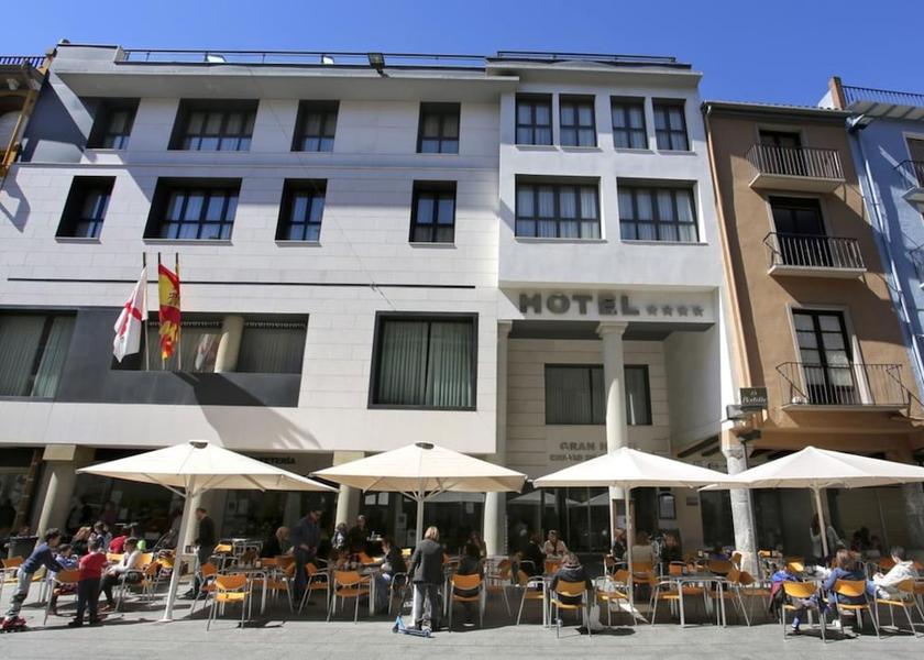 Aragon Barbastro Terrace/patio