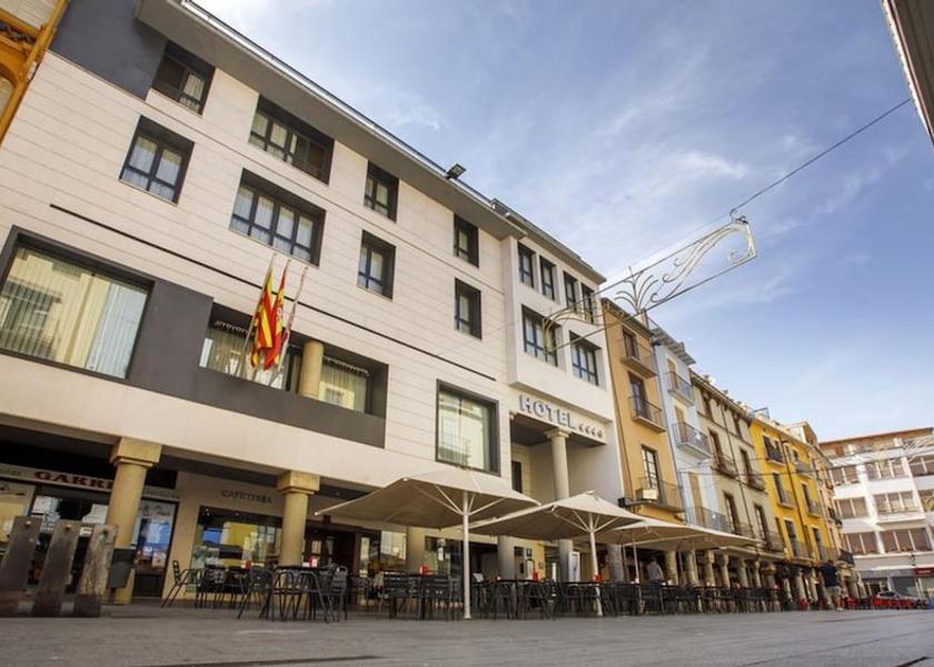Aragon Barbastro Front of property