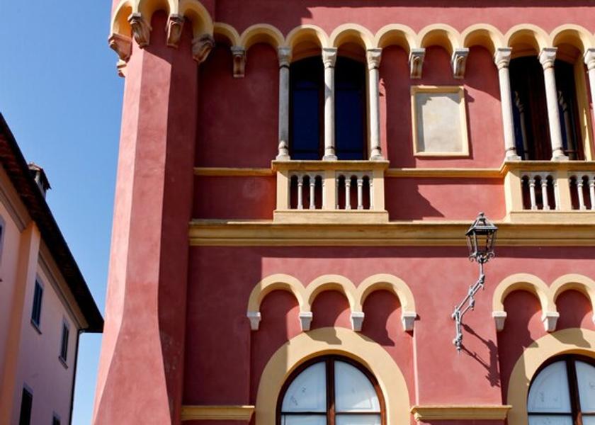 Tuscany Casciana Terme Lari Exterior Detail
