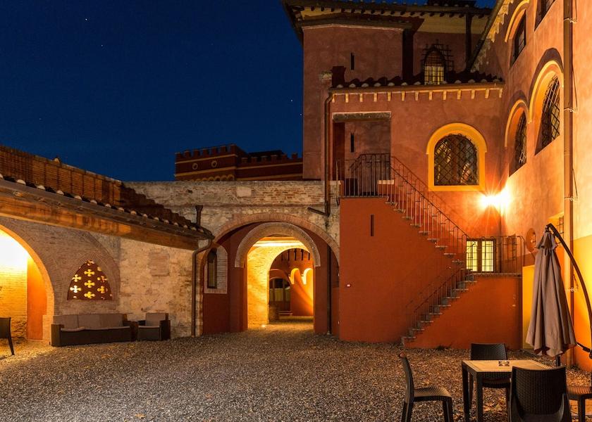 Tuscany Casciana Terme Lari Exterior Detail