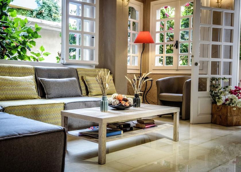 Crete Malevizi Lobby
