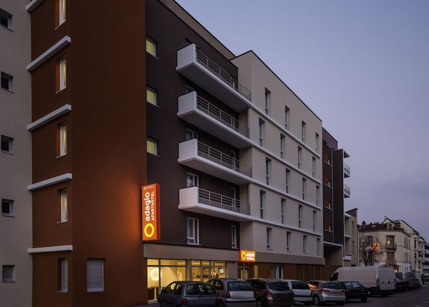 Bourgogne-Franche-Comte Dijon Facade