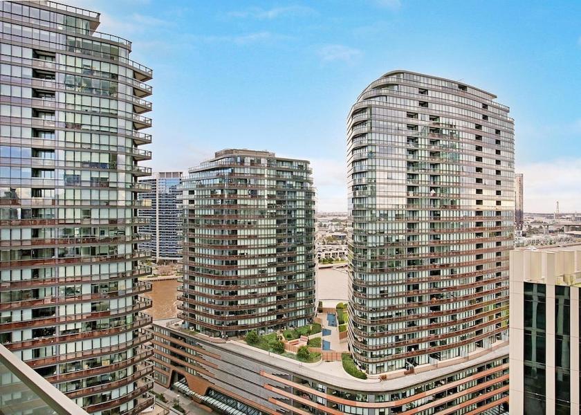 Victoria Melbourne City View