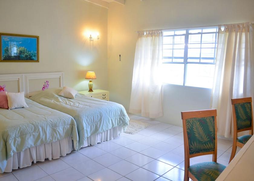  Castries Room