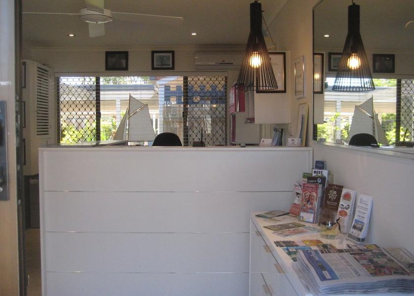 Queensland Noosaville Reception