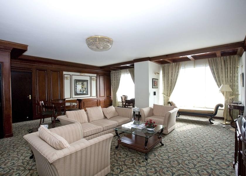  Dhaka Living room