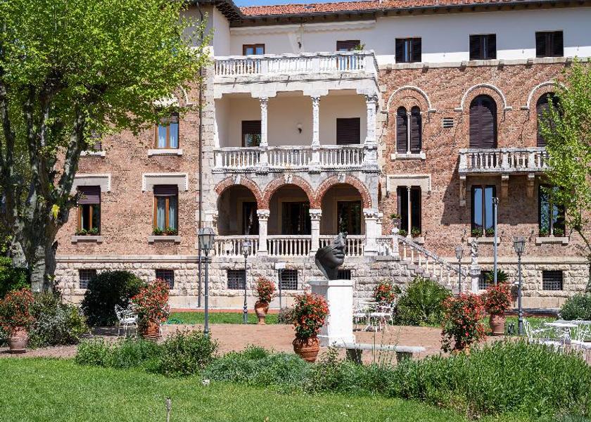 Tuscany Camaiore Hotel Exterior