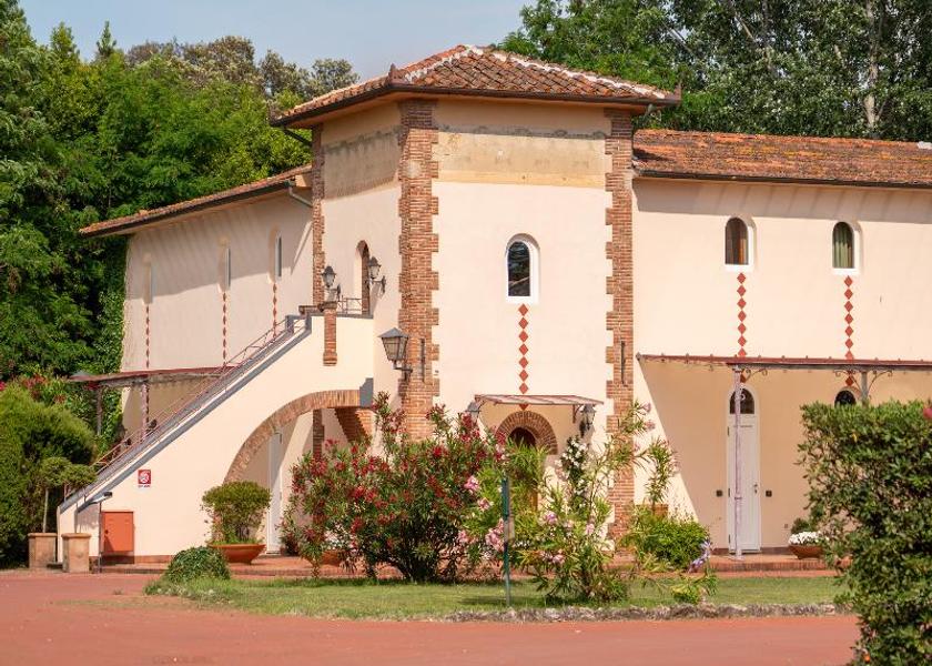 Tuscany Camaiore Hotel Exterior