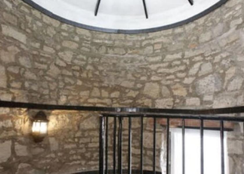 Scotland Glasgow Staircase