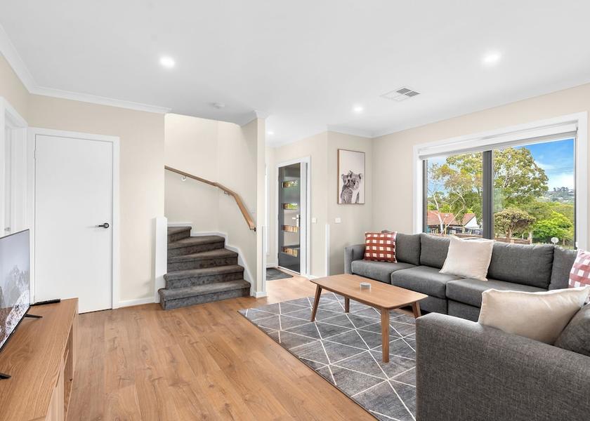 Victoria Croydon Living Area