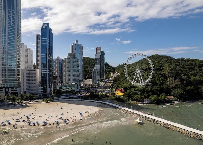 Santa Catarina Balneário Camboriú Beach