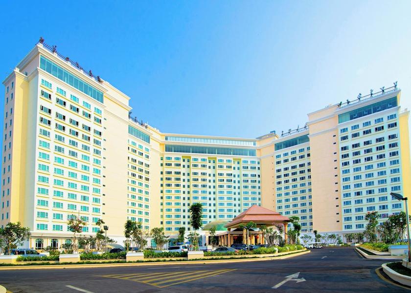  Phnom Penh Exterior