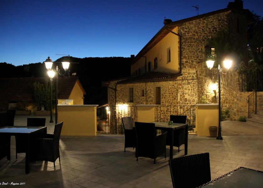Tuscany Poppi Facade
