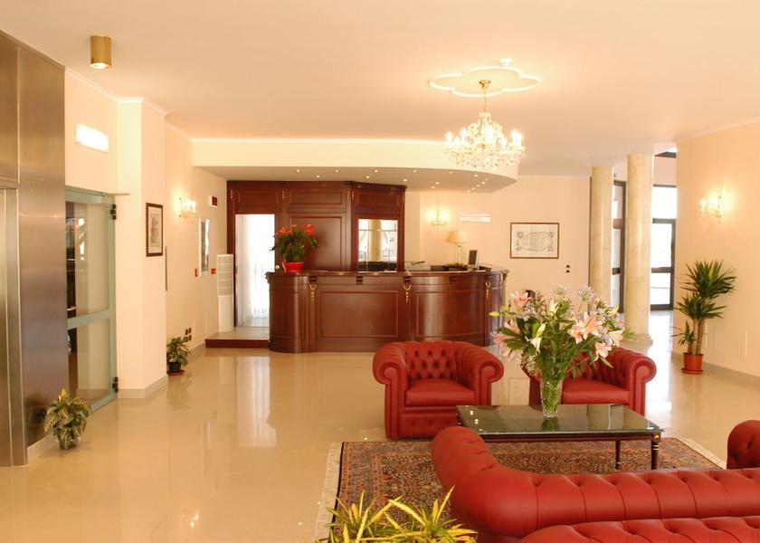 Lombardy Cicognolo Reception