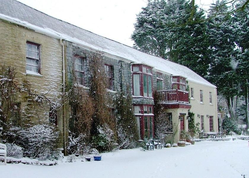 England Ilfracombe Courtyard