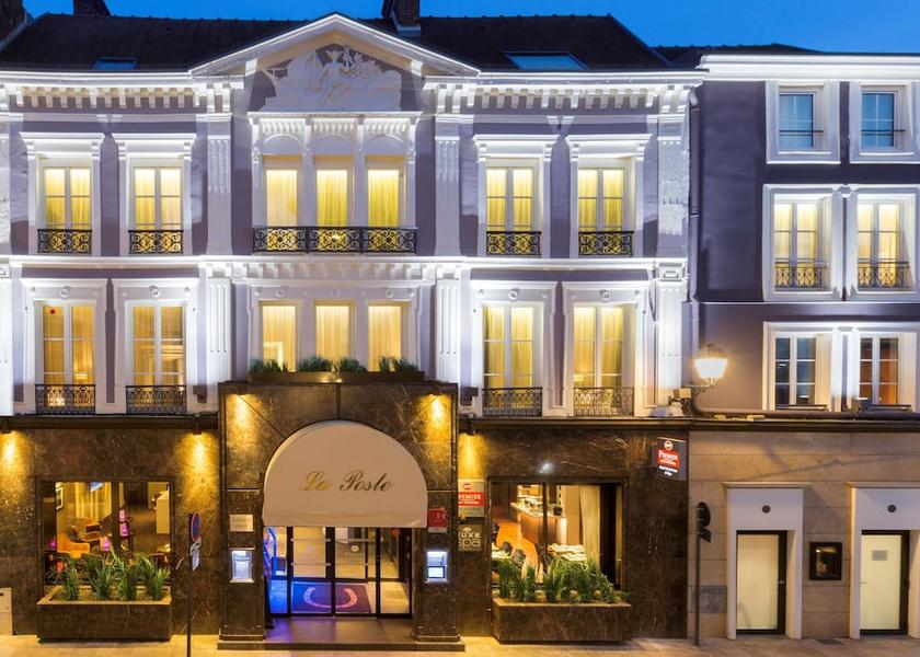 Grand Est Troyes Exterior