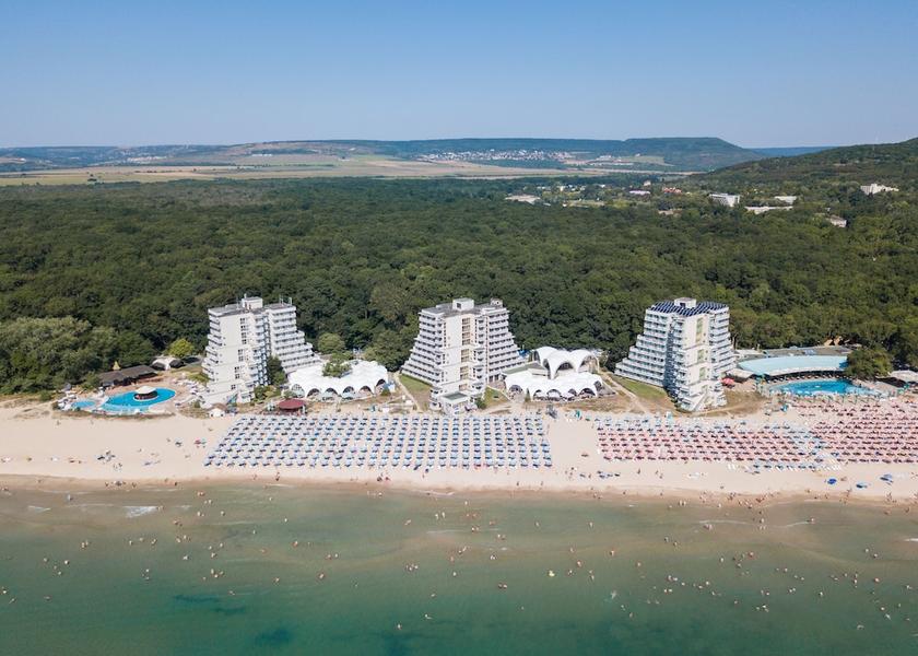  Albena Beach