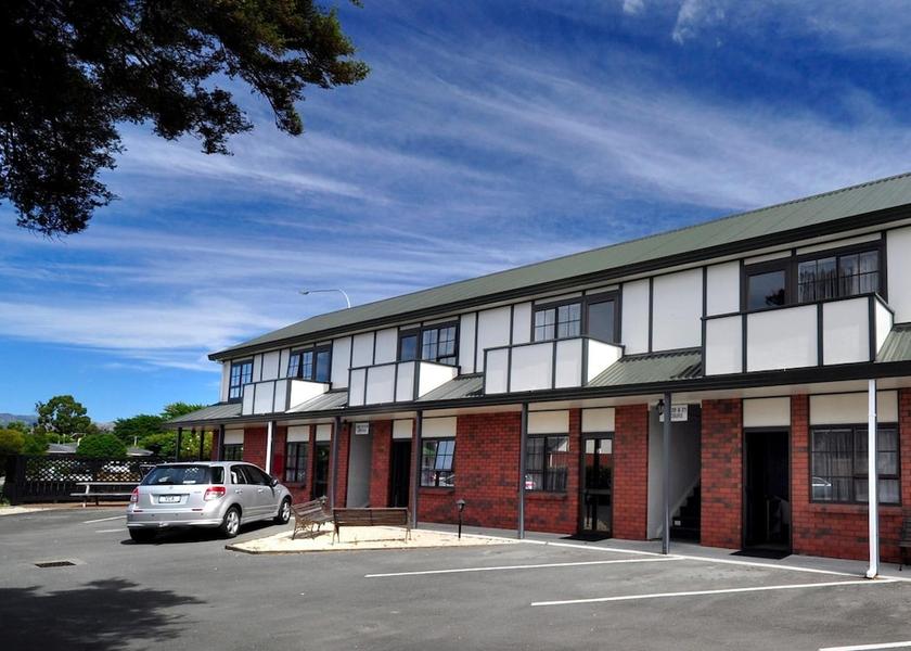  Blenheim Exterior Detail