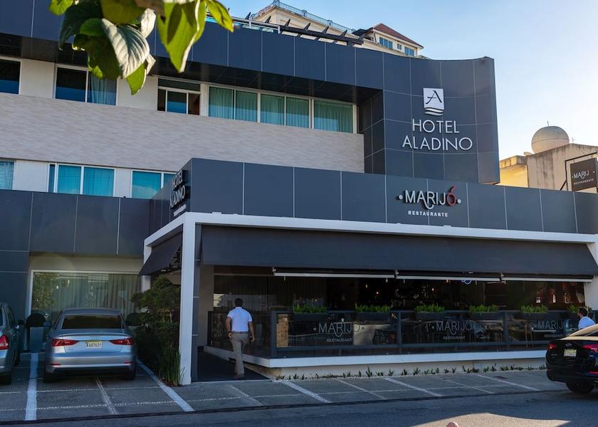 Santo Domingo Santo Domingo Facade