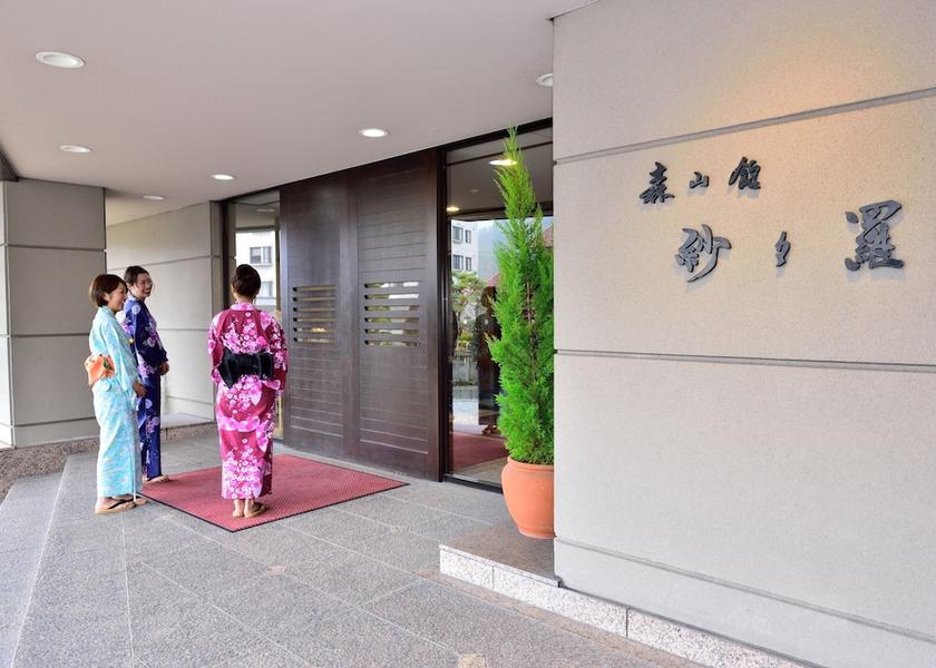 Gifu (prefecture) Gero Interior Entrance