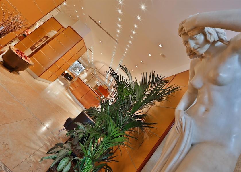 Lombardy Bergamo Lobby