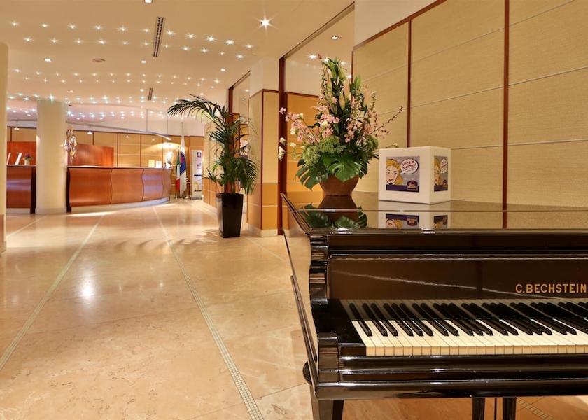 Lombardy Bergamo Lobby