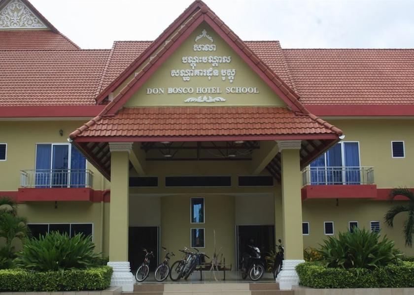 Preah Sihanouk Sihanoukville Interior Entrance