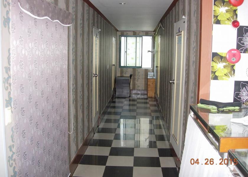  Busan Hallway