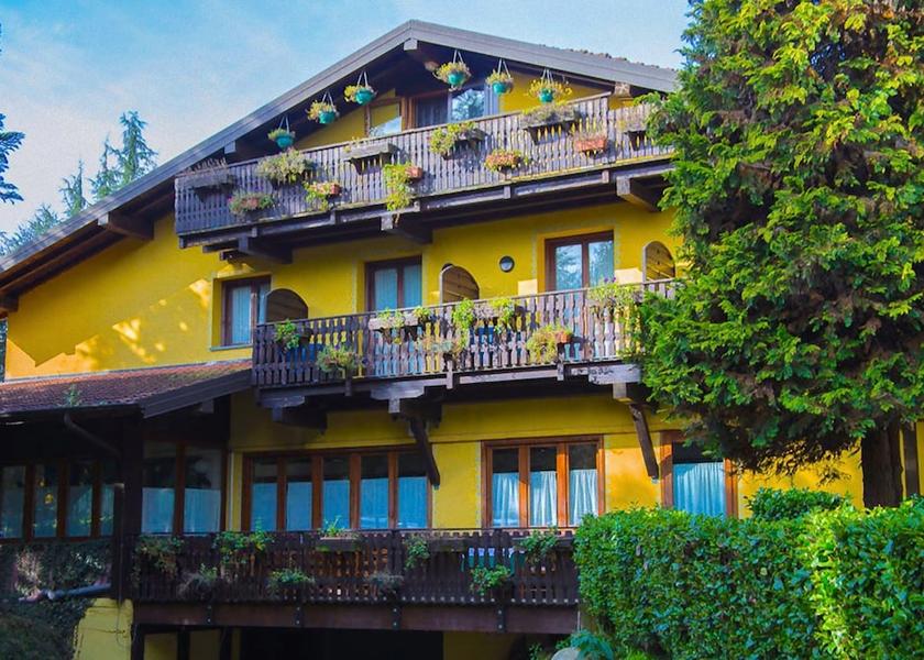 Lombardy Varallo Pombia Facade