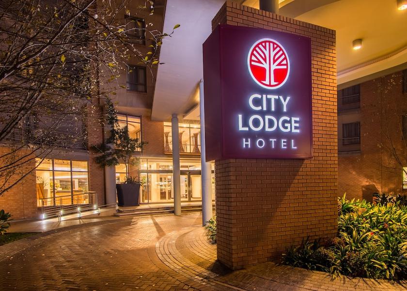 Gauteng Pretoria Property entrance