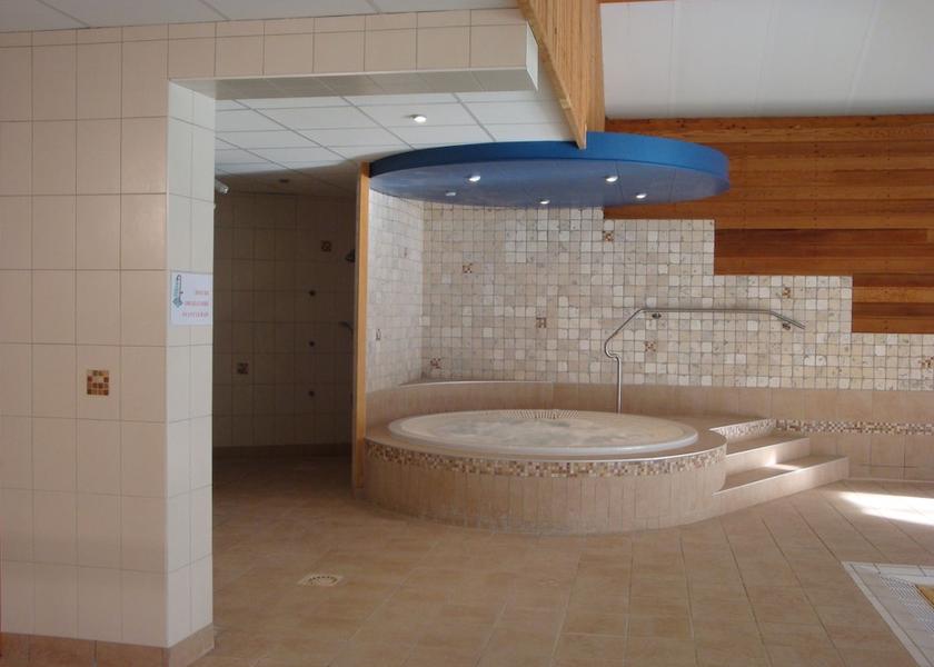 Bourgogne-Franche-Comte Champagnole Indoor Pool