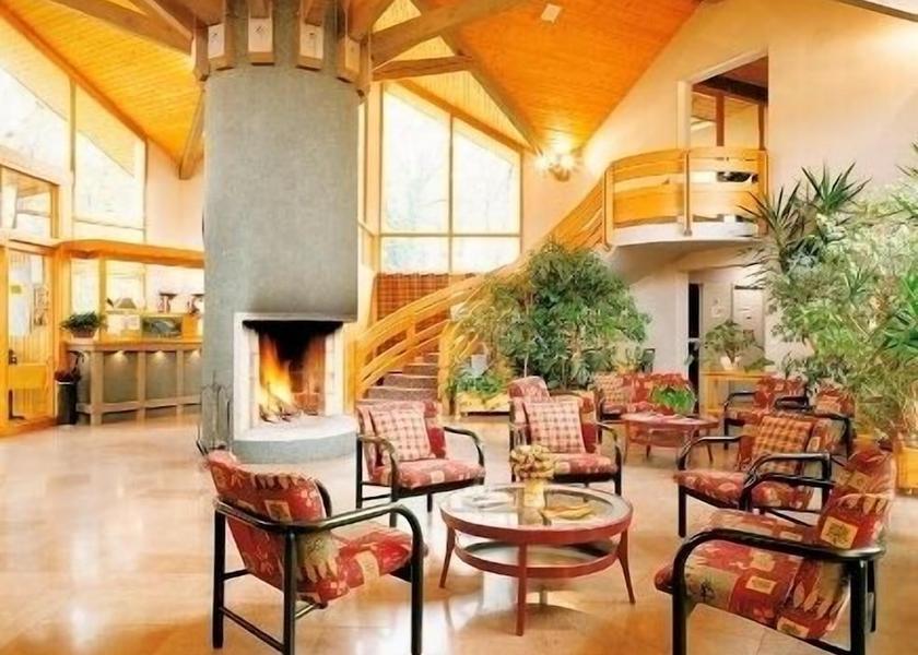 Bourgogne-Franche-Comte Champagnole Reception