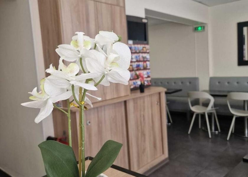 Ile-de-France Levallois-Perret Lobby