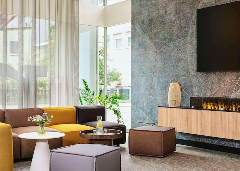Bavaria Erlangen Lobby