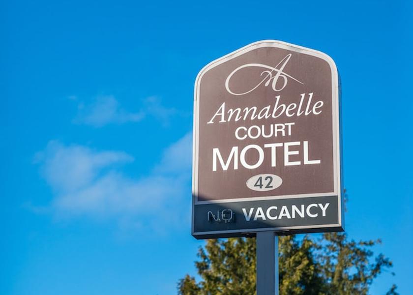 Canterbury Christchurch Facade