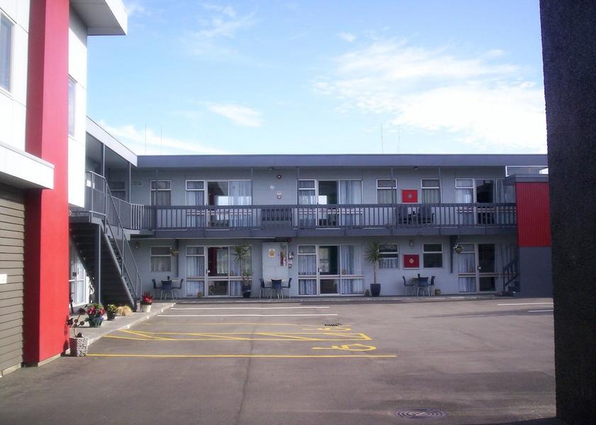 Manawatū-Whanganui Palmerston North Exterior Detail