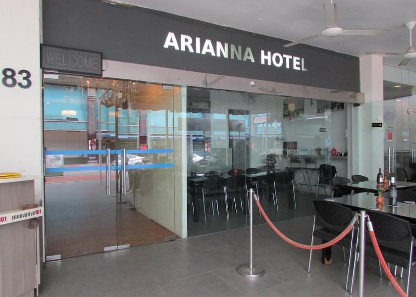  Singapore Restaurant