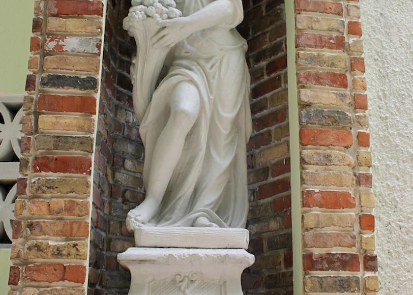  Nassau Exterior Detail