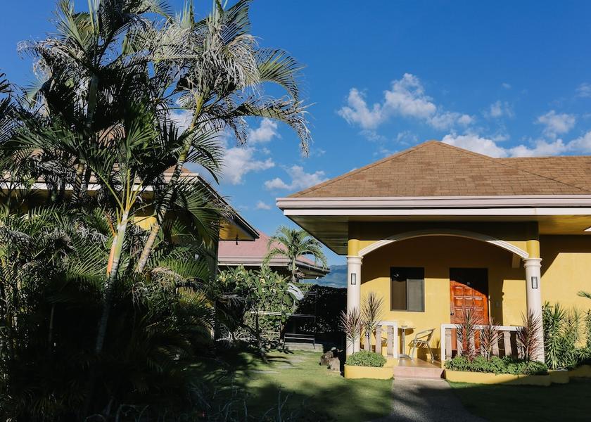 Central Visayas Moalboal Building design