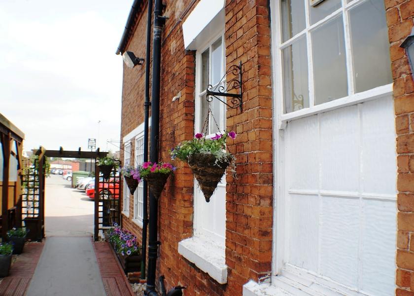 England Uttoxeter Exterior Detail