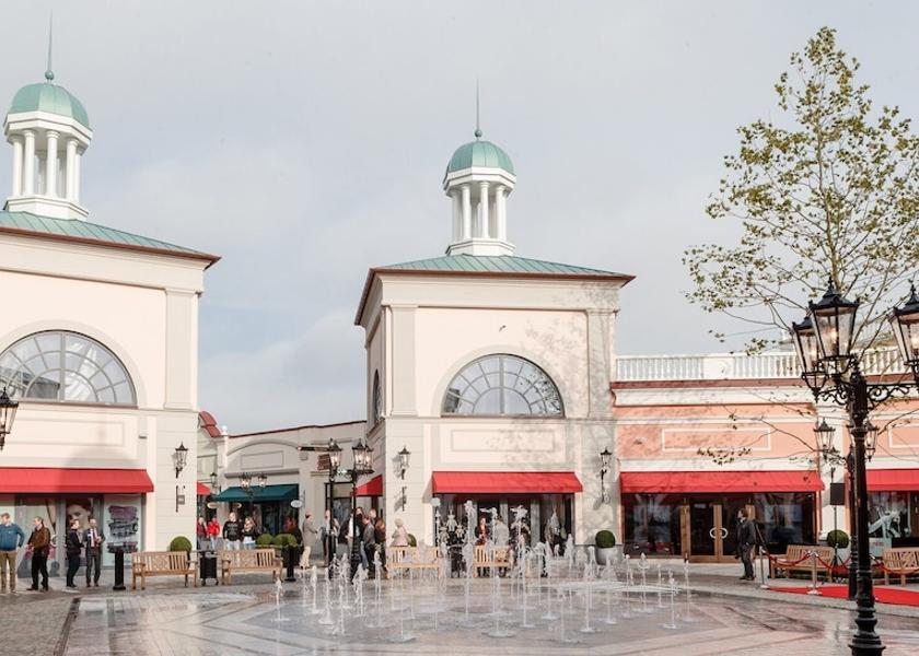 Schleswig-Holstein Neumuenster Designer store